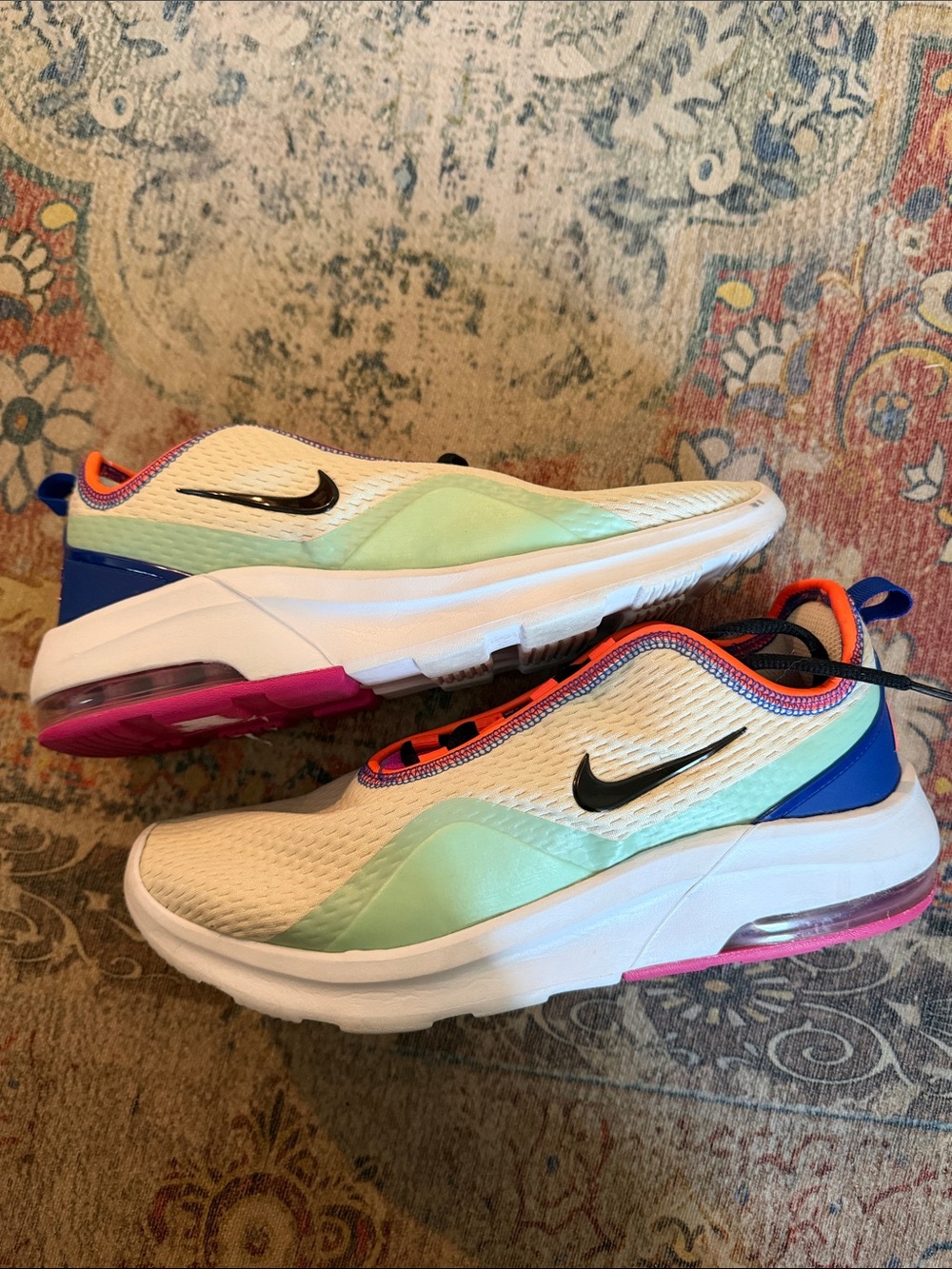 Nike Slip-On Sneakers in Cream, Mint, Blue & Pink